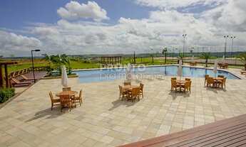 Imagem 2: 326m² Casa Mobiliada com 5 Quartos, Piscina e Espaço Gourmet no Alphaville II