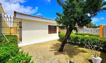 Imagem 3: Casa em Capim Macio com 284 m², 3 suítes, lado sombra, ventilada