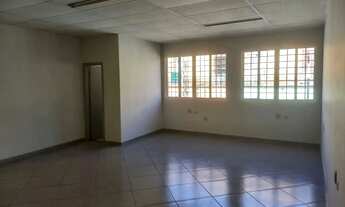 Imagem: Excelente sala no centro com 60m2 próximo