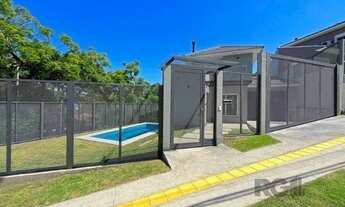 Imagem: Casa em Porto Alegre, no bairro Jardim Isabel