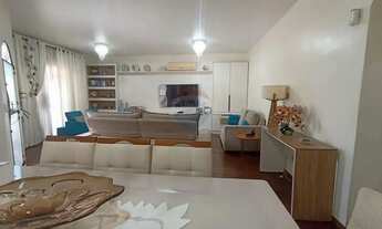 Imagem: Casa Térrea com Churrasqueira em Campo