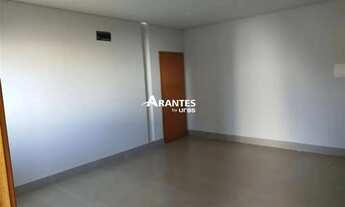 Imagem 6: Galpão com 370m² à venda no bairro Jardim Patrícia