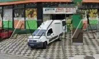 Imagem: Prédio comercial com renda à venda na