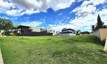 Imagem 3: Terreno de 420m² à venda em condomínio - Vila do Golf