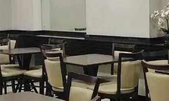 Imagem 7: Apartamento 3 Dormitórios à Venda no Cristo Rei Ao Lado do Jardim Botânico