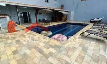 Imagem: Casa em Avenida Ângelo Riveli - Jardim