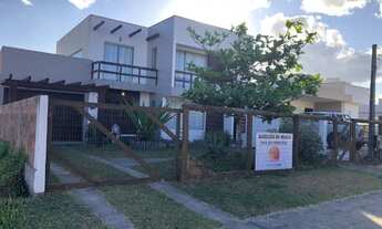 Imagem 2: Casas e apartamento beira mar de Arroio do Sal