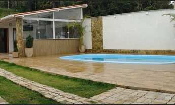 Imagem 3: Locação de imóvel com área gourmet e piscina. Residencial São Luiz, Grama, JF