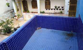 Imagem 4: Casa para venda possui 180 metros quadrados com 3 quartos com piscina em santa Izabel