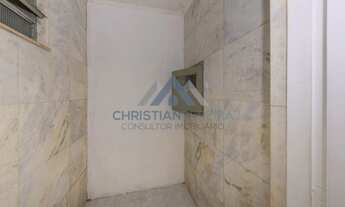 Imagem 7: Casa para venda possui 263 metros quadrados com 3 quartos em Jardim Lindóia - Porto Alegre