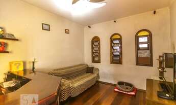 Imagem 2: Casa à venda com 133m², 2 quartos e 2 vagas São Bernardo do Campo