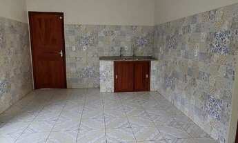 Imagem 2: Alugo casa grande bem localizada e boa de preço