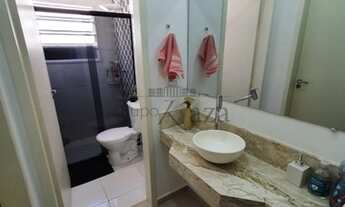 Imagem 6: Apartamento Mobiliado / Padrão - Bairro do Colonia - Venda - Residencial