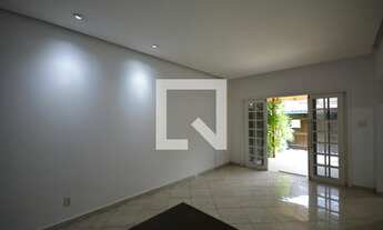 Imagem 6: Casa de Condomínio à Venda - Bonsucesso, 3 Quartos, 216 m2