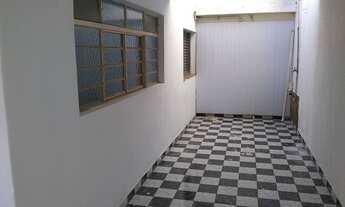 Imagem 2: CASA TÉRREA COM 3 DORMITÓRIOS , 1 SALA , 2 BANHEIROS E 4 VAGAS VILA MARINA - SANTO ANDRÉ