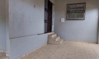 Imagem: Alugo casa grande bem localizada e boa de