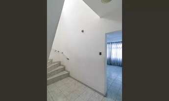 Imagem 6: Sobrado em Utinga com 3 dormitórios, sendo uma suíte , mais dois cômodos e um banheiro sep