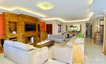 Imagem 2: Casa e Sobrado de 4 dormitórios à Venda - Xangri-lá