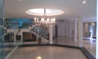 Imagem 2: Chácara Klabin. mansão próxima ao metrô com 04 suítes e 04 vagas de garagem