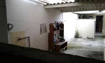 Imagem 7: Casa para venda possui 279 metros quadrados com 3 quartos em Vila Mogilar - Mogi das Cruze