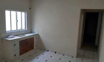 Imagem 4: Aluga-se Casa de 3 Cômodos Grandes