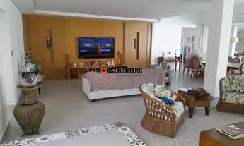 Imagem 6: Casa térrea em localização privilegiada, com lindo jardim churrasqueira, rua arborizada e