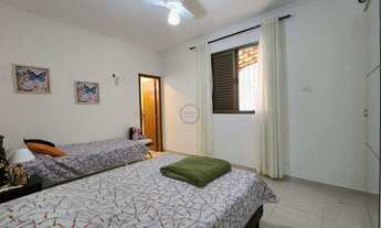 Imagem 7: Térrea para venda possui 154 metros quadrados com 3 quartos em Embaré - Santos - SP