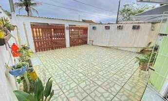 Imagem 2: Casa para venda possui 132 metros quadrados com 2 quartos em Serra Centro - Serra - Espíri