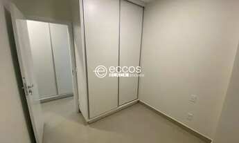 Imagem 2: Apartamento com 3 quartos para alugar no bairro Cazeca