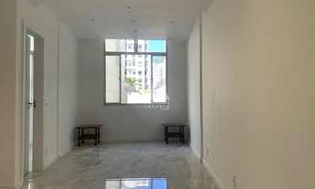 Imagem 2: 2 QUARTOS COM SUITE E VAGA DE GARAGEM COMPLETAMENTE REFORMADO!