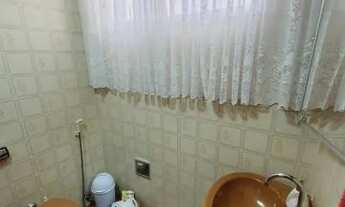 Imagem 6: Apartamento amplo ; prédio com elevador; vista livre; condomínio valor baixo; local tranq