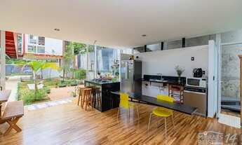 Imagem 4: Casa feita por arquiteto com a ideia de suspenso na floresta com 4 Suítes,400m² à venda, B