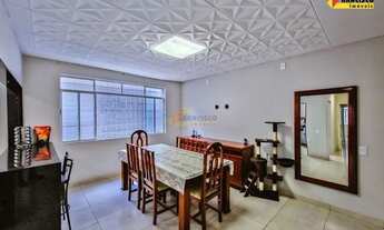 Imagem 3: Casa à venda, 3 quartos, 1 suíte, 4 vagas, Centro - Divinópolis/MG