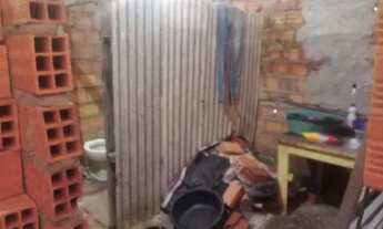 Imagem 5: Vendo essa casa urgente 45 mil a vista 50 mil parcelado