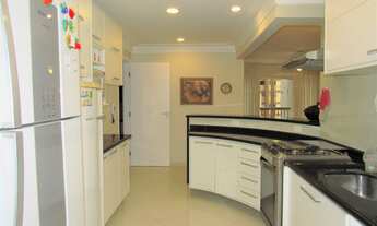 Imagem 7: Apartamento para venda em Pitangueiras, 03 dormitórios, reformado, com 01 vaga de garagem