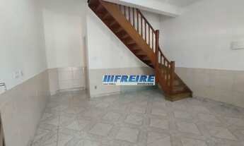 Imagem 3: Sobrado com 4 dormitórios para alugar, 300 m² por R$ 2.465,00/mês - Fundação - São Caetano