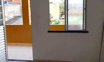 Imagem 5: Aluga-se uma casa com 2/4