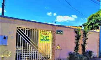 Imagem 3: R$207.000-casa 03 quartos,02 wc,sala ampla,quarto fundos-lote 30m por 10-vaga p 4 carros