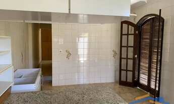 Imagem 2: Sobrado dividido em Duas casas + Casa nos fundos c/ 2 vagas - Jd Libano/SP