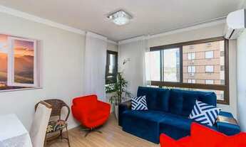 Imagem 2: Apartamento para venda com 82 metros quadrados com 2 quartos em Menino Deus - Porto Alegre