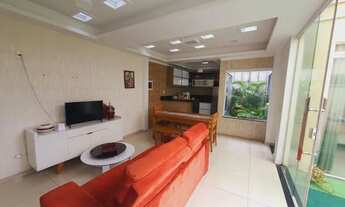 Imagem 3: Casa de condomínio sobrado para venda possui 190 metros quadrados com 5 quartos