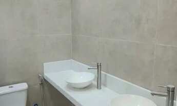 Imagem 6: Lindo Apto reformadíssimo,75 m2,vaga,2 qts(1 suíte),vista livre,sol manhã