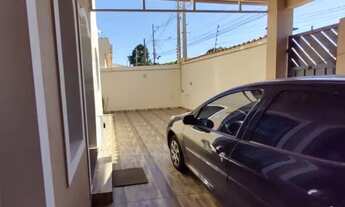 Imagem 2: Casa com piscina e 5 dormitorios