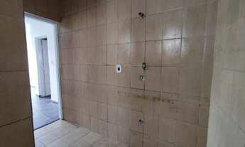 Imagem 5: Casa com 1 dormitório para alugar, 40 m² por R$ 600/mês - Parque Pirajussara - Embu das Ar