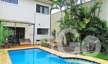 Imagem 2: Muito charme! Lindo bairro e excelente custo beneficio. T:263m² - A/C: 206,50m