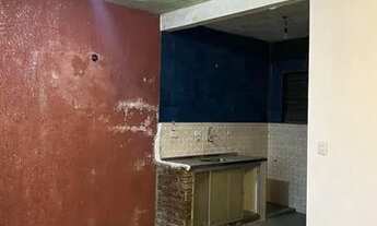 Imagem 6: Aluga-se Edicula com vaga na garagem Presidente Dutra