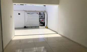 Imagem: Casa terra, centro de petrilina