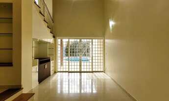 Imagem 4: Casa Sobrado - Reformado - 4 Dormitórios - Piscina Aquecida - Venda