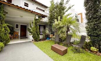 Imagem 2: Casa em Hípica Casa com 3 dormitórios