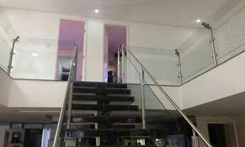 Imagem 5: Condomínio Jardins de Alice - Casa triplex de condomínio mobiliada